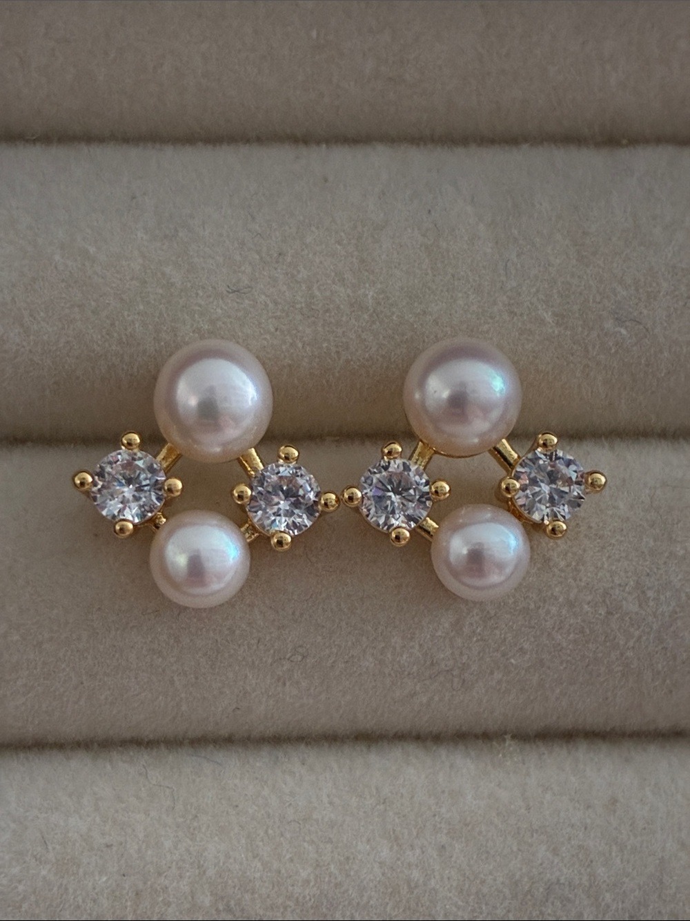 Gold Pearl and Crystal Cluster Stud Earrings - Pink Pearl